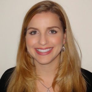 Meet your Posher, Carolyn